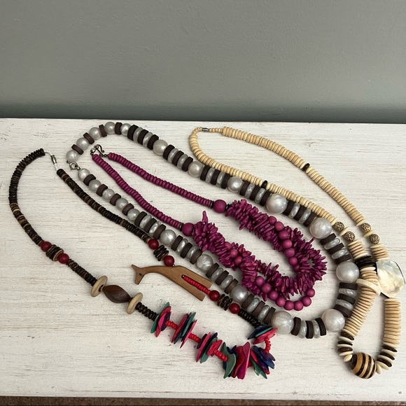 Colorful Wooden Safari Ethnic Bohemian Vintage Necklace Assortment - Picture 2 of 11
